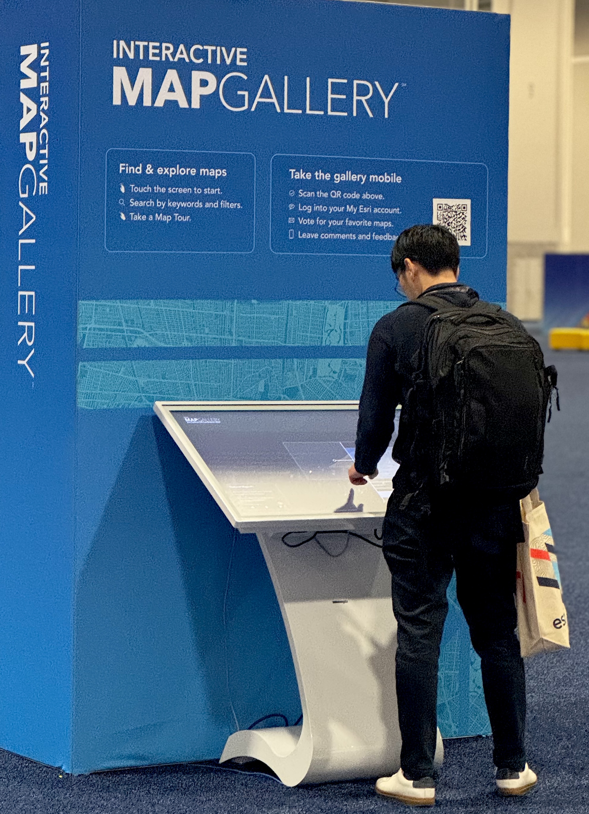The redesigned kiosk installation on the conference floor